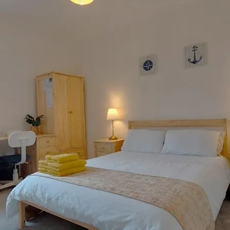 Lovely Sea Rooms, Easy Access To Centre & Airport Edinburgh Exterior photo